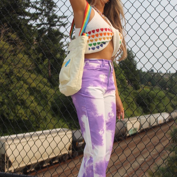 Rainbow stripe heart print tote - Picture 2 of 9